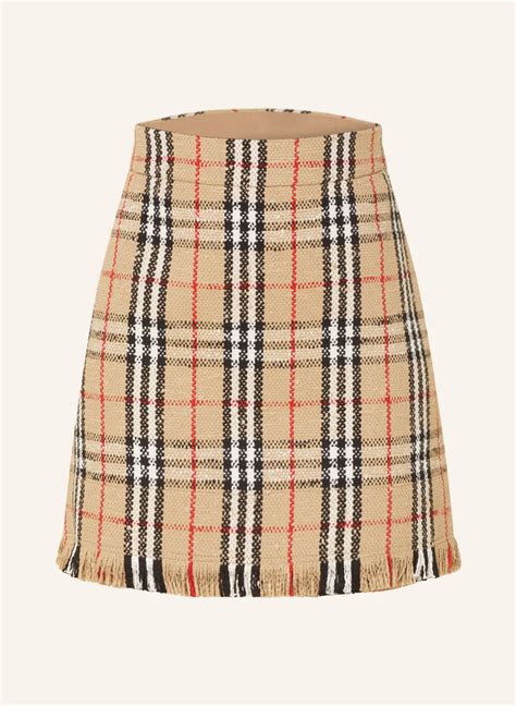 ≡ BURBERRY Skirt 